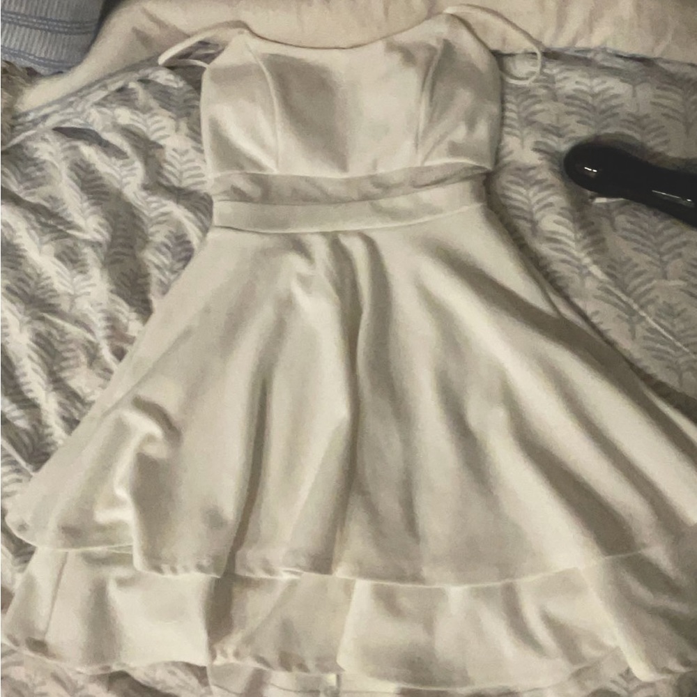 Off white Altr'd State dress 🤍